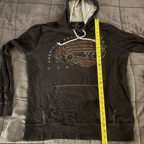 American Eagle Outfitters Black Graphic Hoodie - Picture 3 of 6